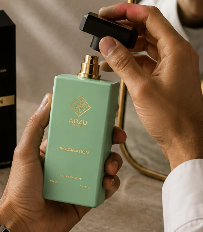 Testing ABZU perfume on skin before buying — product and note detail